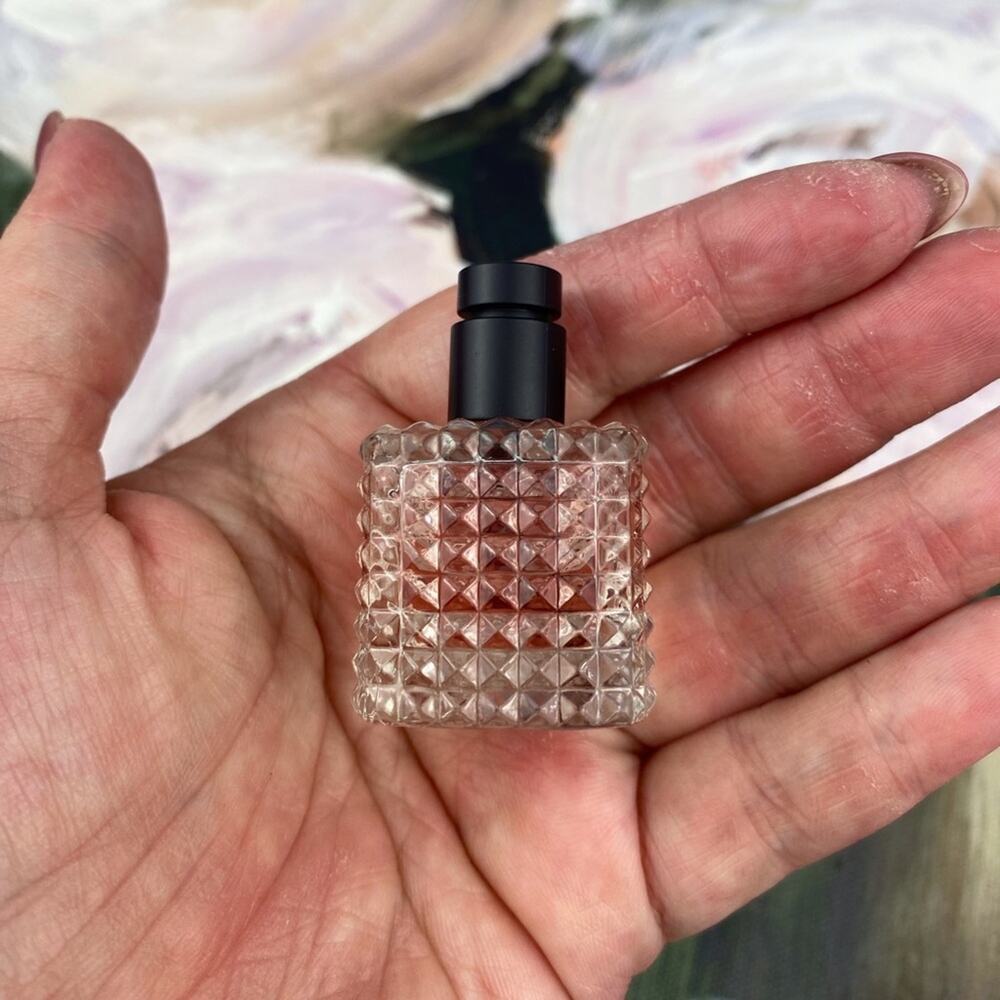 Valentino Born In Roma Deluxe Mini Fragrance 0.2 oz. New! - Picture 3 of 11